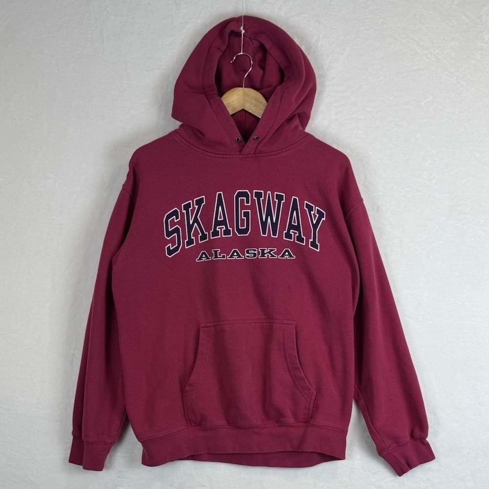 Prairie Mountain Pink Skagway Alaska Souvenir Hoodie Large